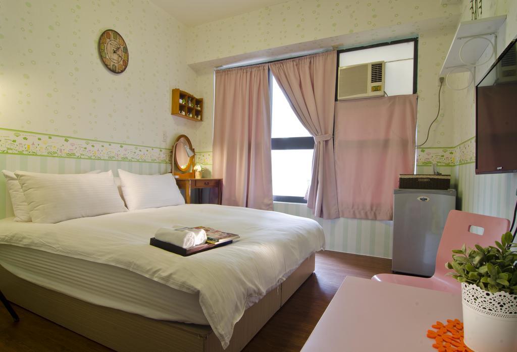 Star Hostel Тайджун Екстериор снимка